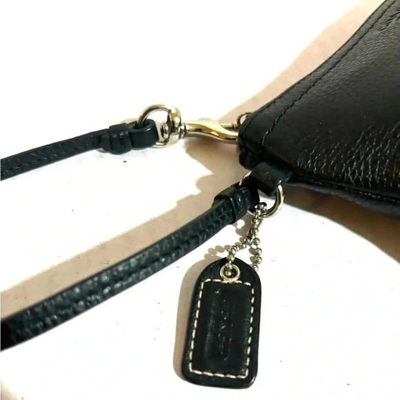 Coach vintage black leather wristlet wallet - Picture 6 of 7